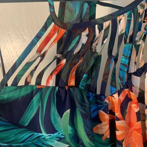 Candies NWT navy blue floral high low shorts romper Size XS - Picture 3 of 9